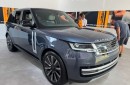 Cận cảnh Range Rover Electric: SUV điện có thể đi hơn 483 km/sạc, lội nước sâu 900 mm